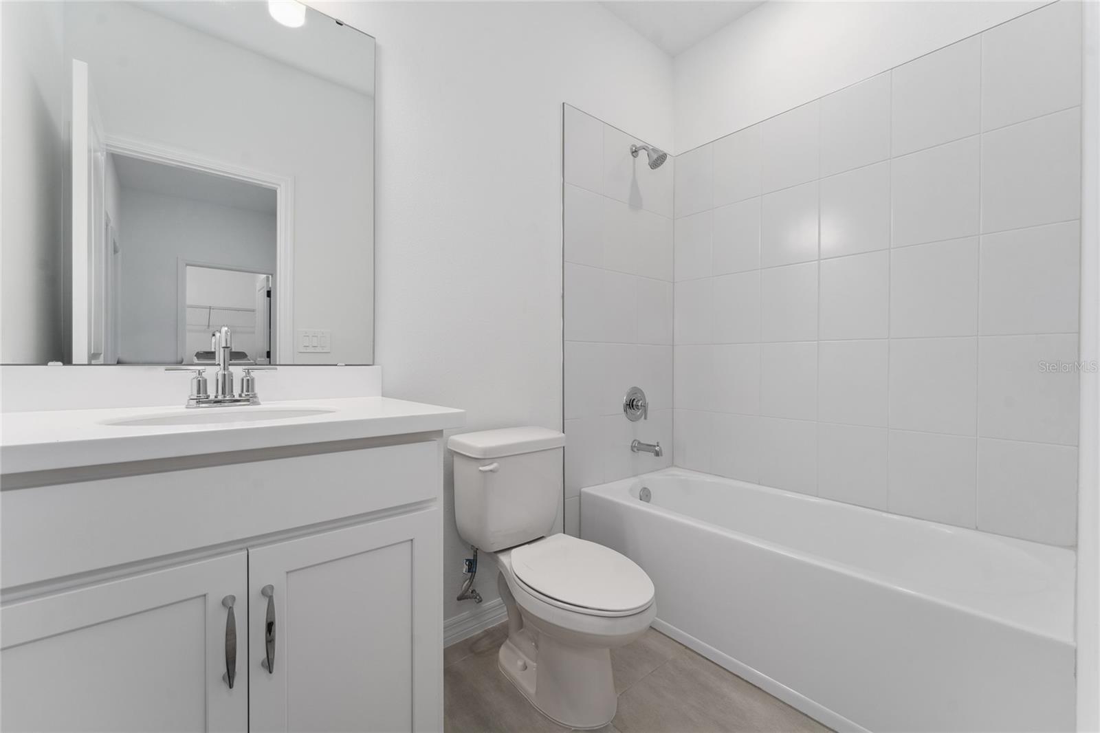 Image 24 of 38 For 15070 Summer Harvest Street