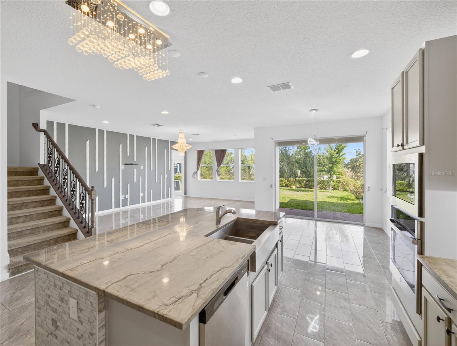 Image 18 of 74 For 2556 Leyland Cypress Lane