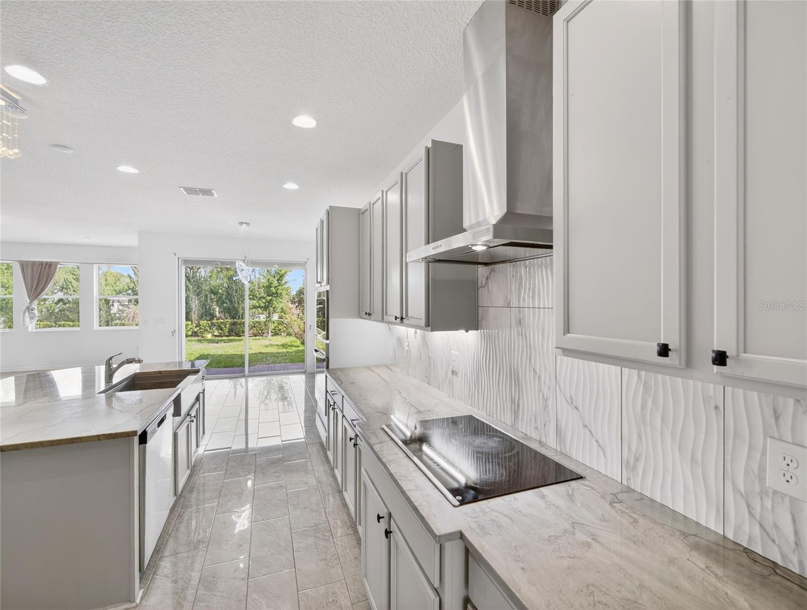 Image 23 of 74 For 2556 Leyland Cypress Lane