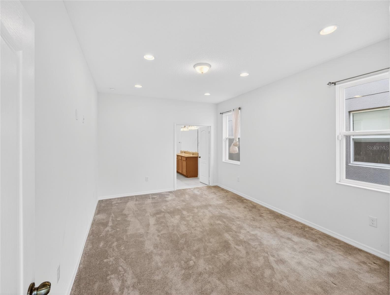 Image 27 of 74 For 2556 Leyland Cypress Lane