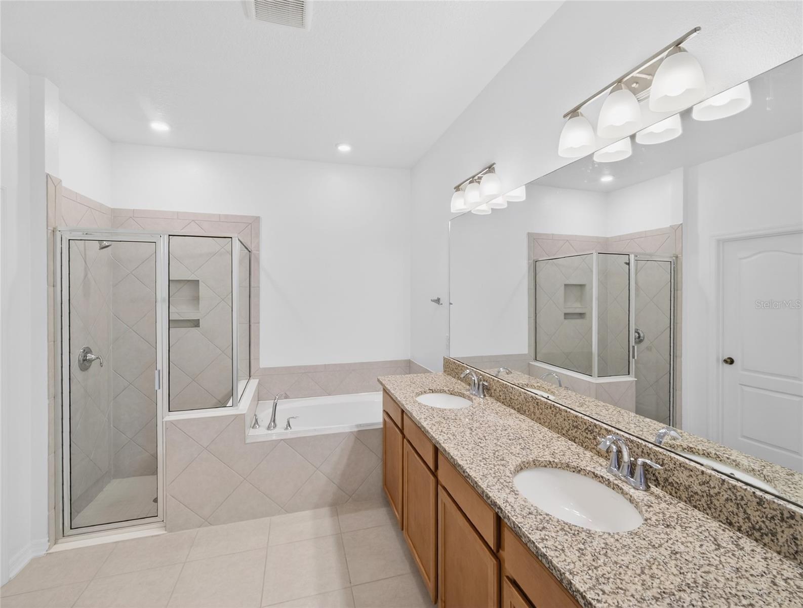 Image 28 of 74 For 2556 Leyland Cypress Lane