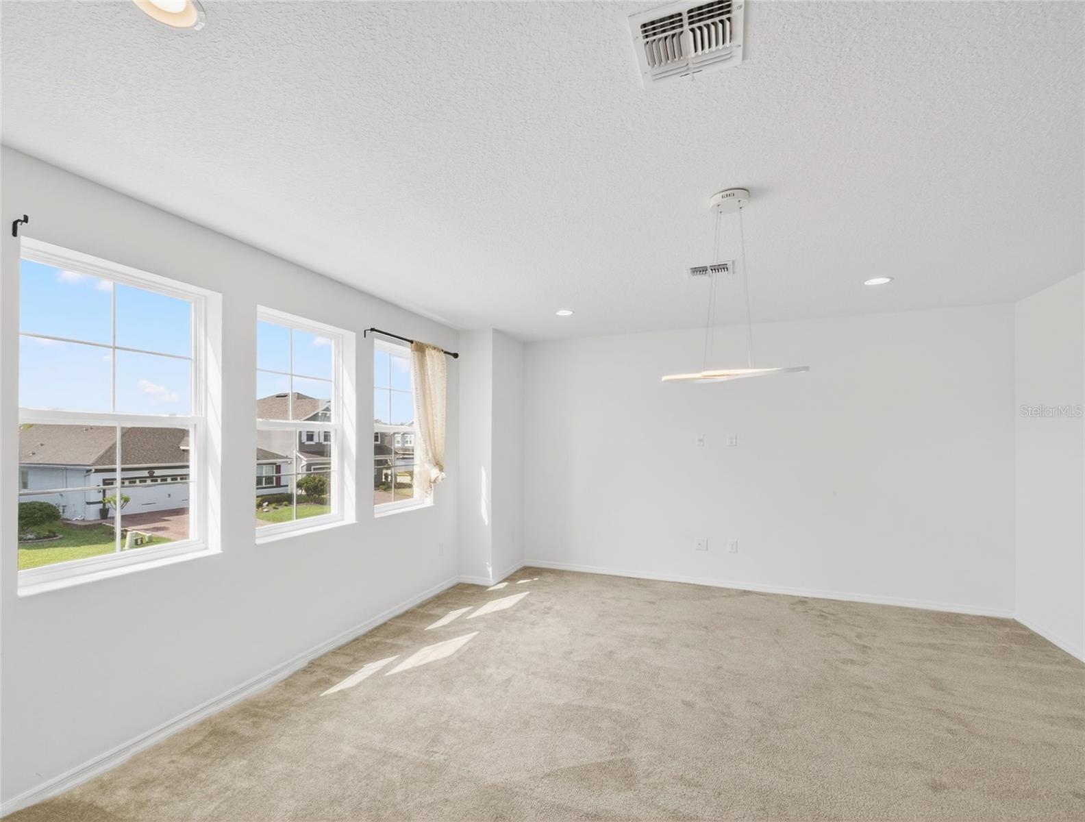 Image 31 of 74 For 2556 Leyland Cypress Lane