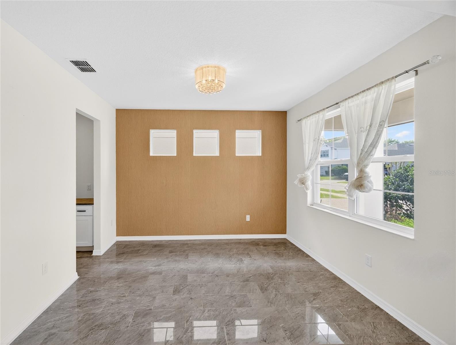 Image 40 of 74 For 2556 Leyland Cypress Lane