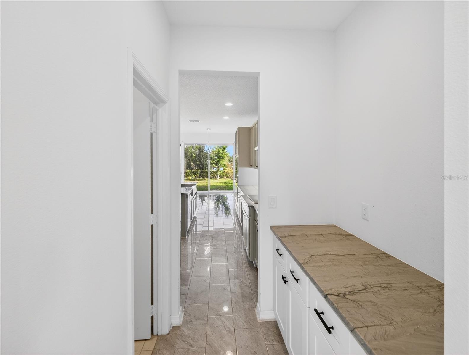 Image 41 of 74 For 2556 Leyland Cypress Lane