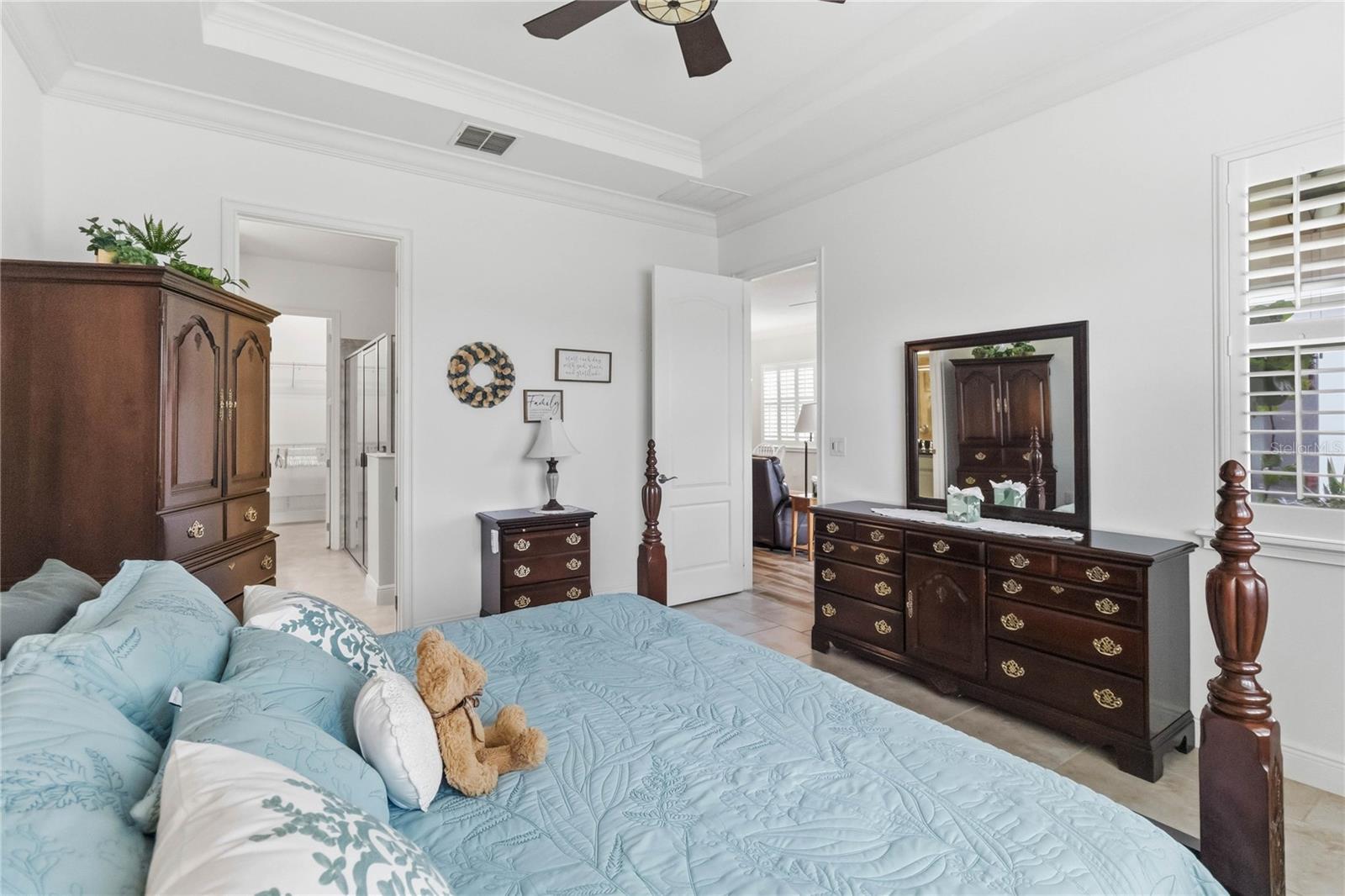 Image 29 of 52 For 2489 Datura Loop