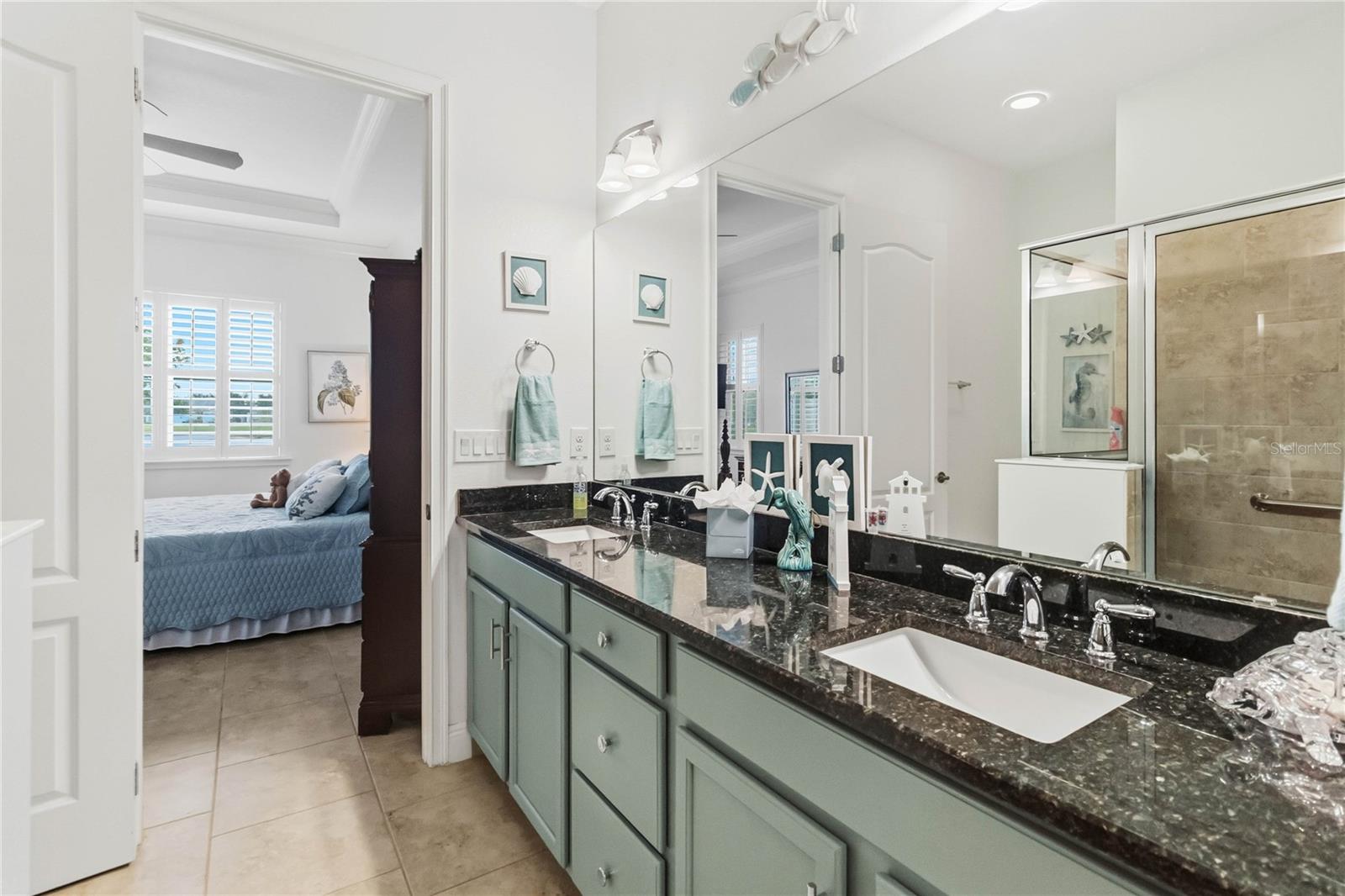 Image 33 of 52 For 2489 Datura Loop