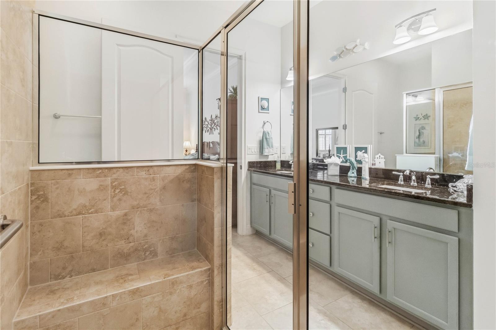 Image 35 of 52 For 2489 Datura Loop