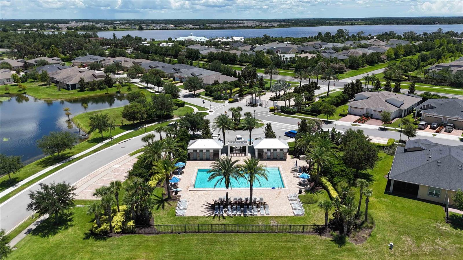 Image 52 of 52 For 2489 Datura Loop