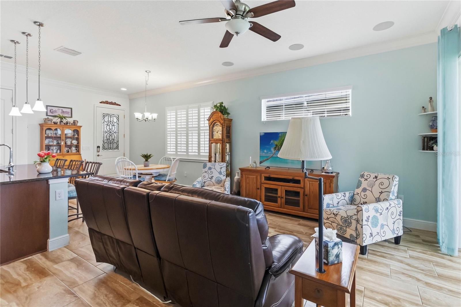 Image 8 of 52 For 2489 Datura Loop