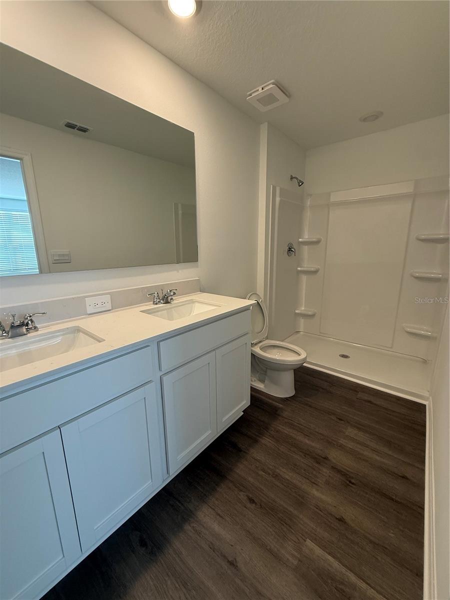 Image 13 of 16 For 4622 Linda Drive