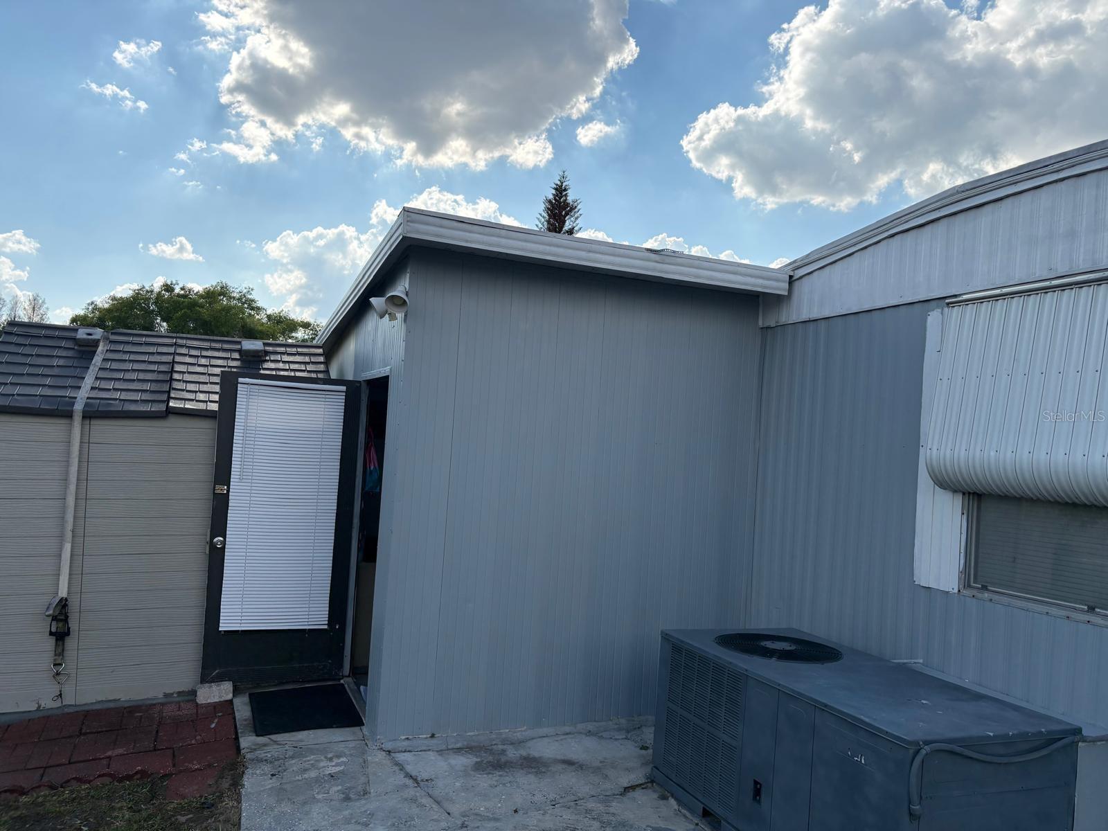 Image 15 of 17 For 3000 Us Highway 17 92 W