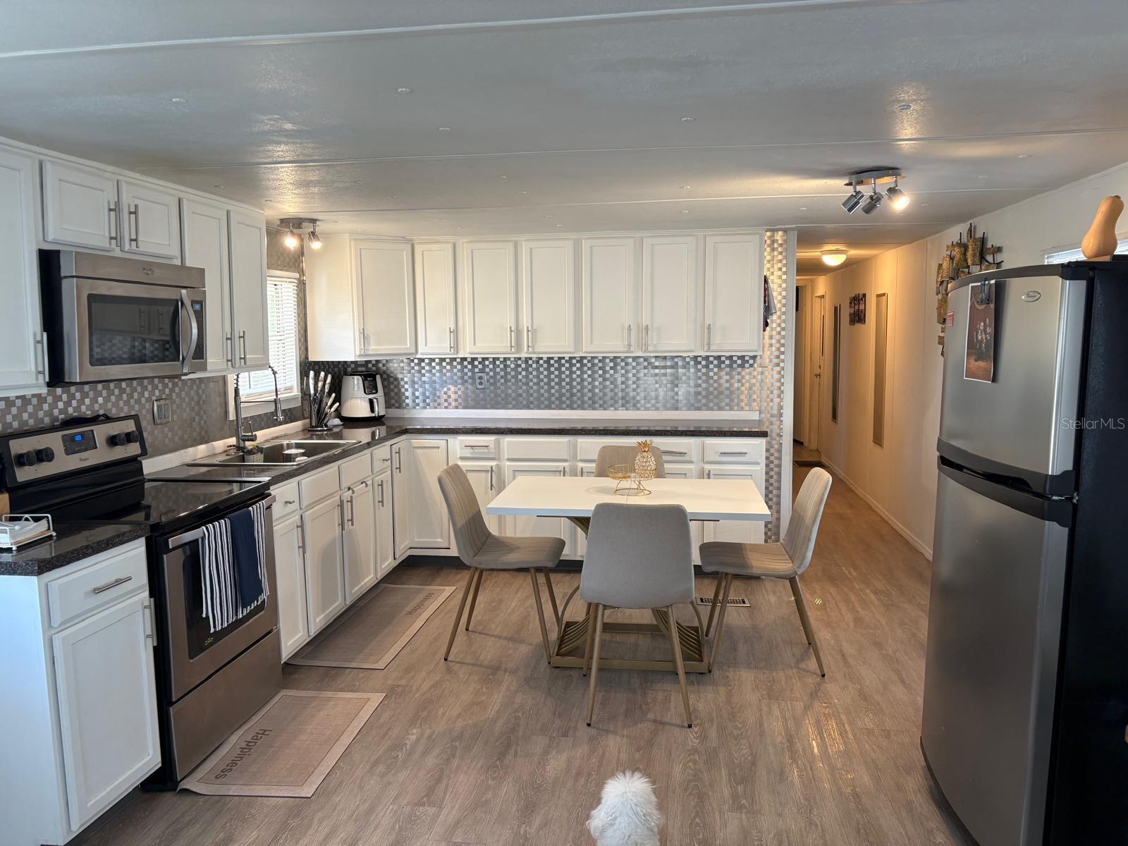 Image 3 of 17 For 3000 Us Highway 17 92 W