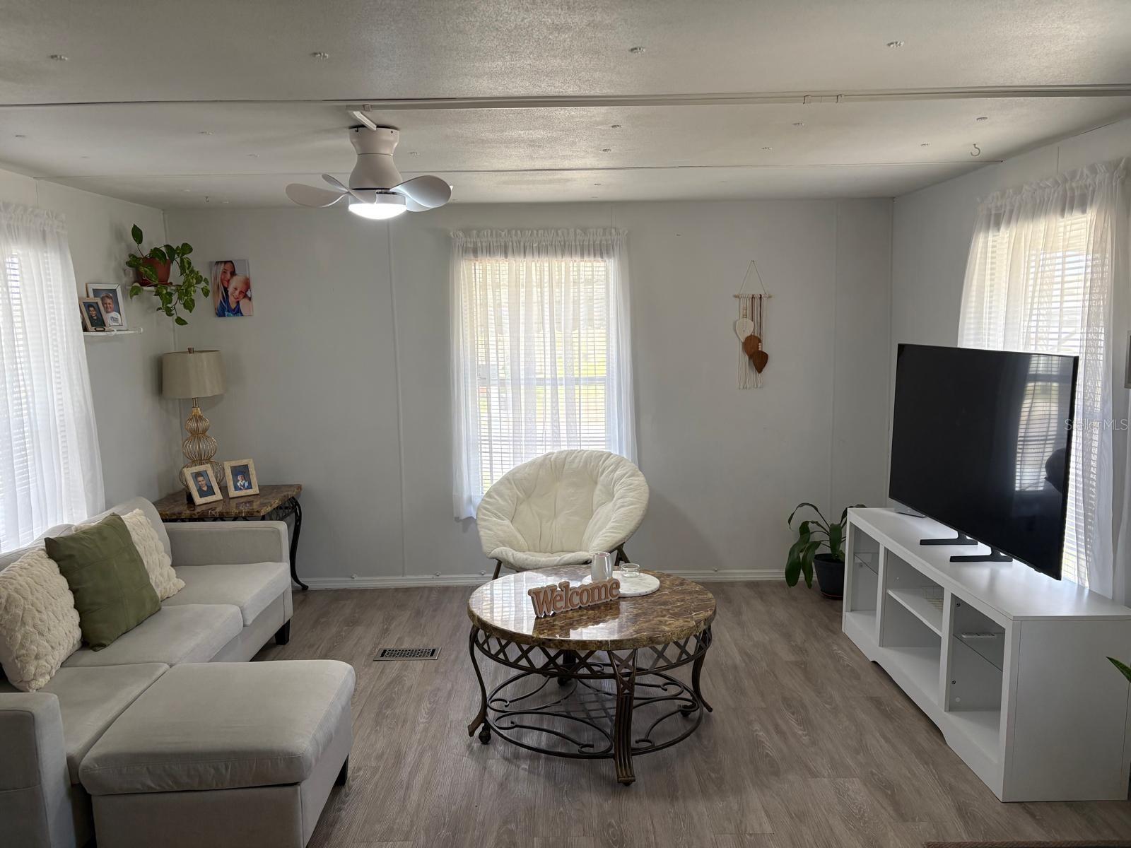 Image 4 of 17 For 3000 Us Highway 17 92 W