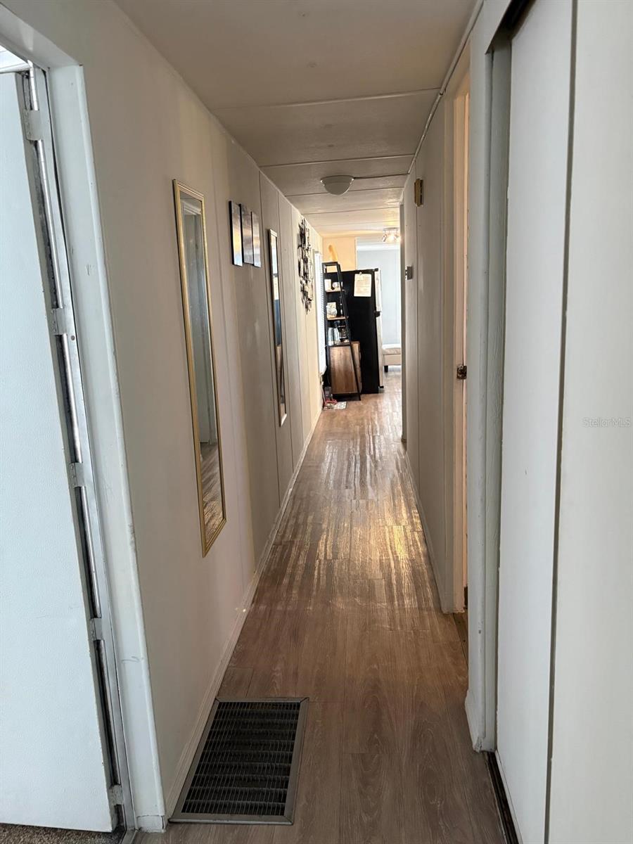 Image 5 of 17 For 3000 Us Highway 17 92 W