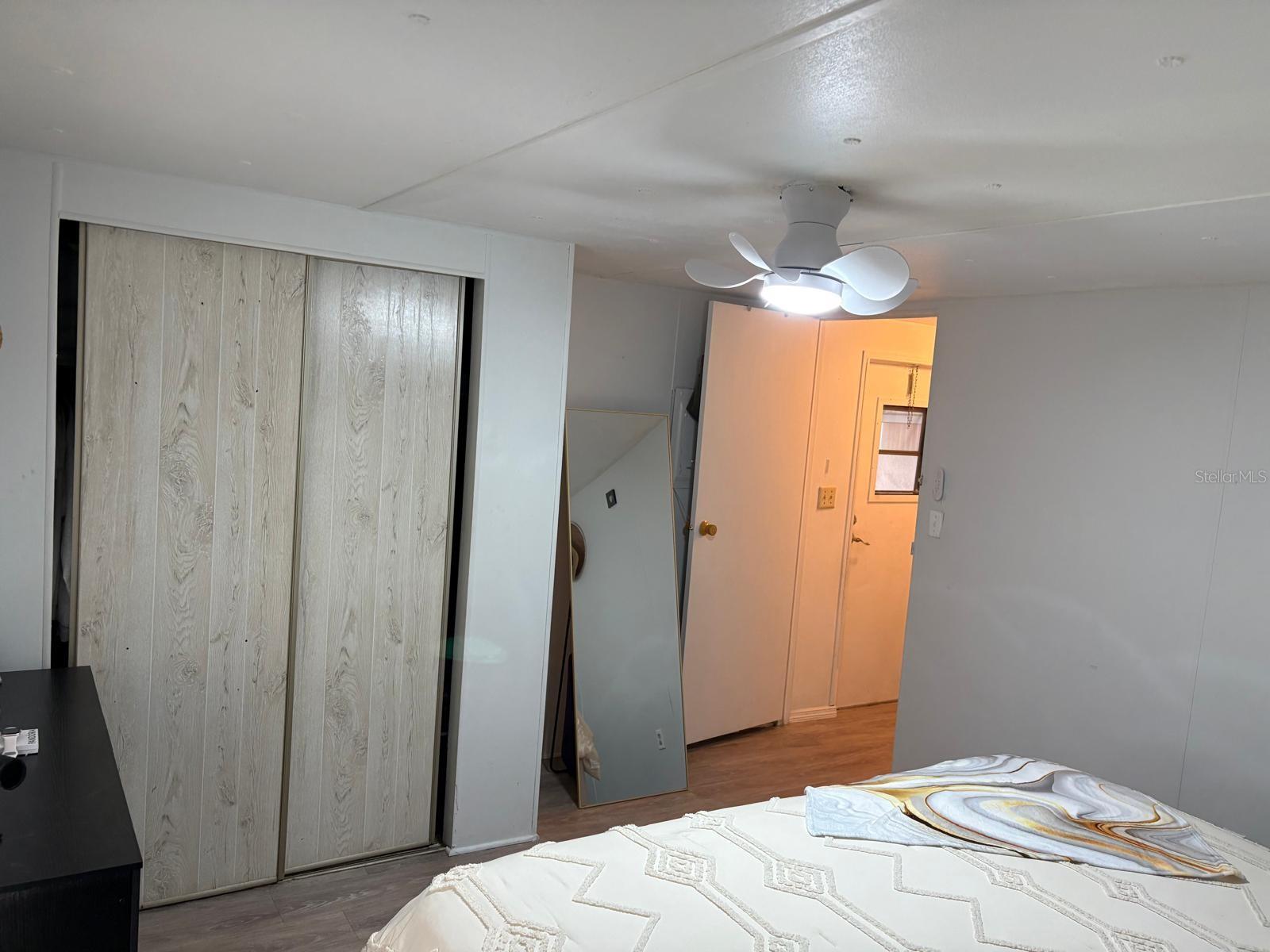 Image 9 of 17 For 3000 Us Highway 17 92 W