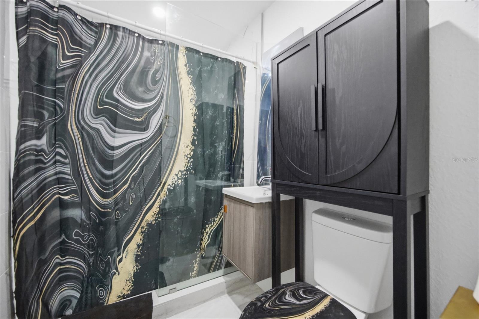 Image 19 of 34 For 5809 17th Street