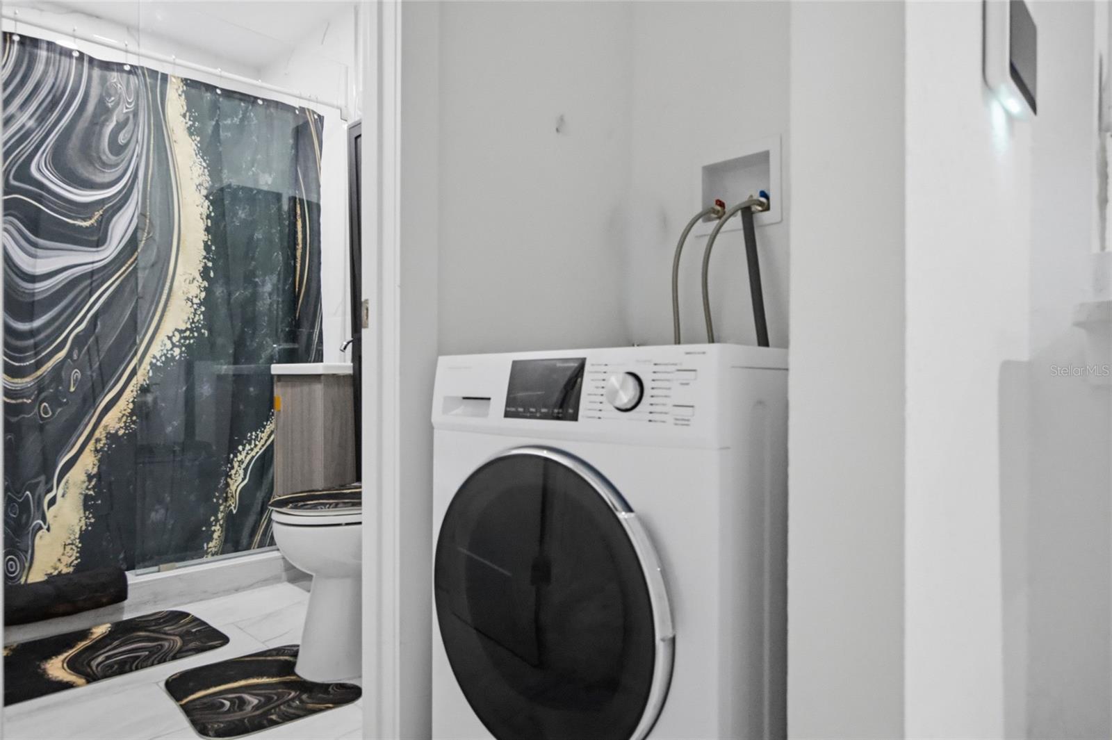 Image 20 of 34 For 5809 17th Street