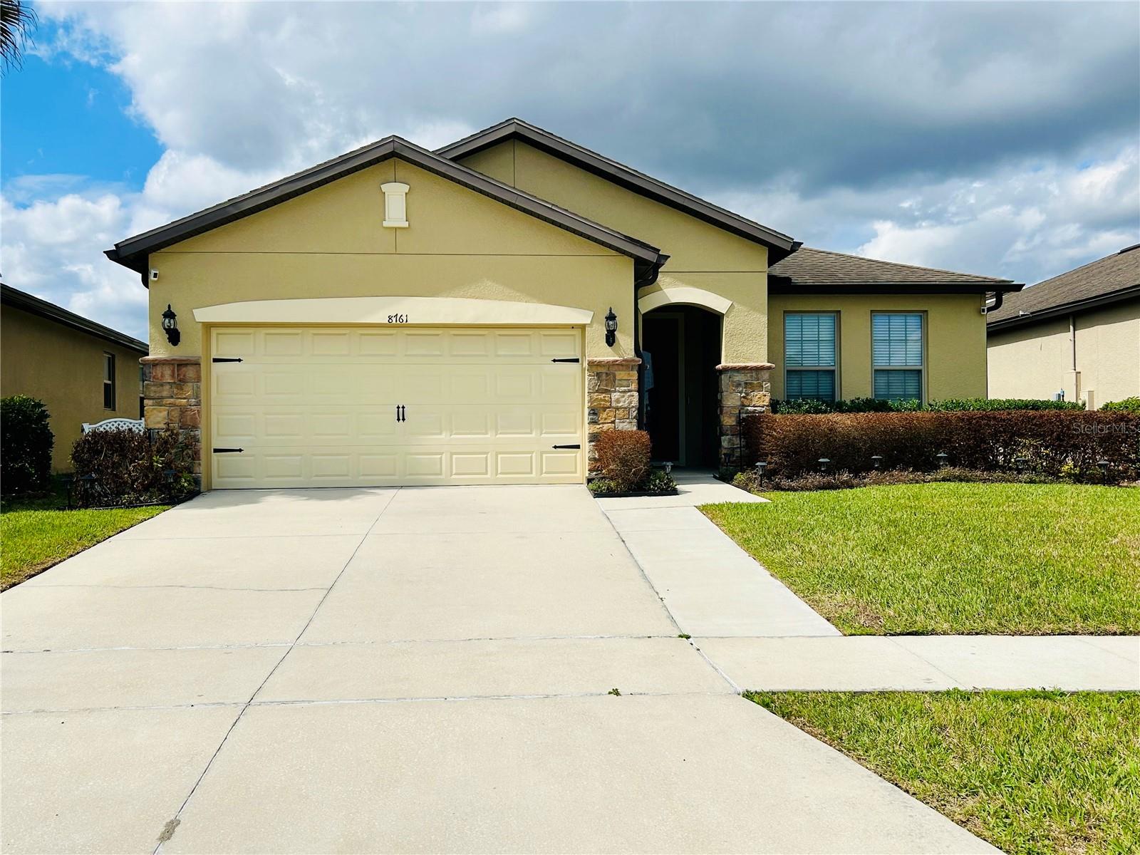 Details for 8761 Hinsdale Heights Drive, POLK CITY, FL 33868
