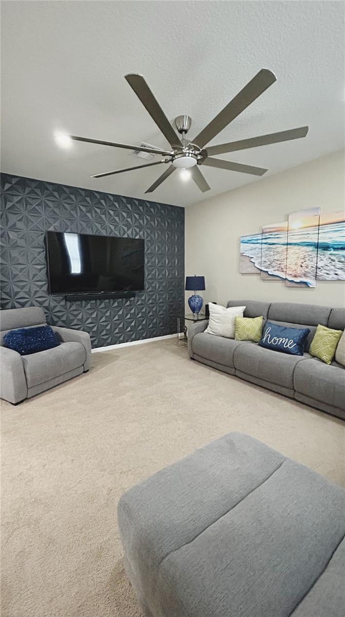 Image 2 of 10 For 8761 Hinsdale Heights Drive