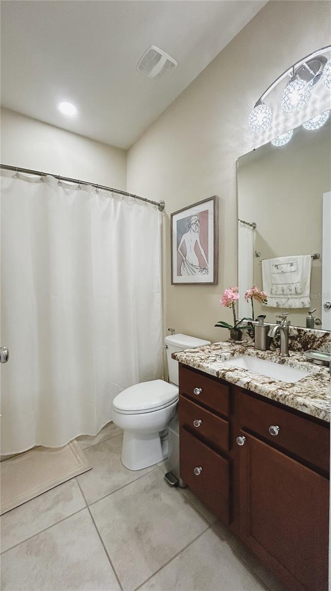 Image 7 of 10 For 8761 Hinsdale Heights Drive