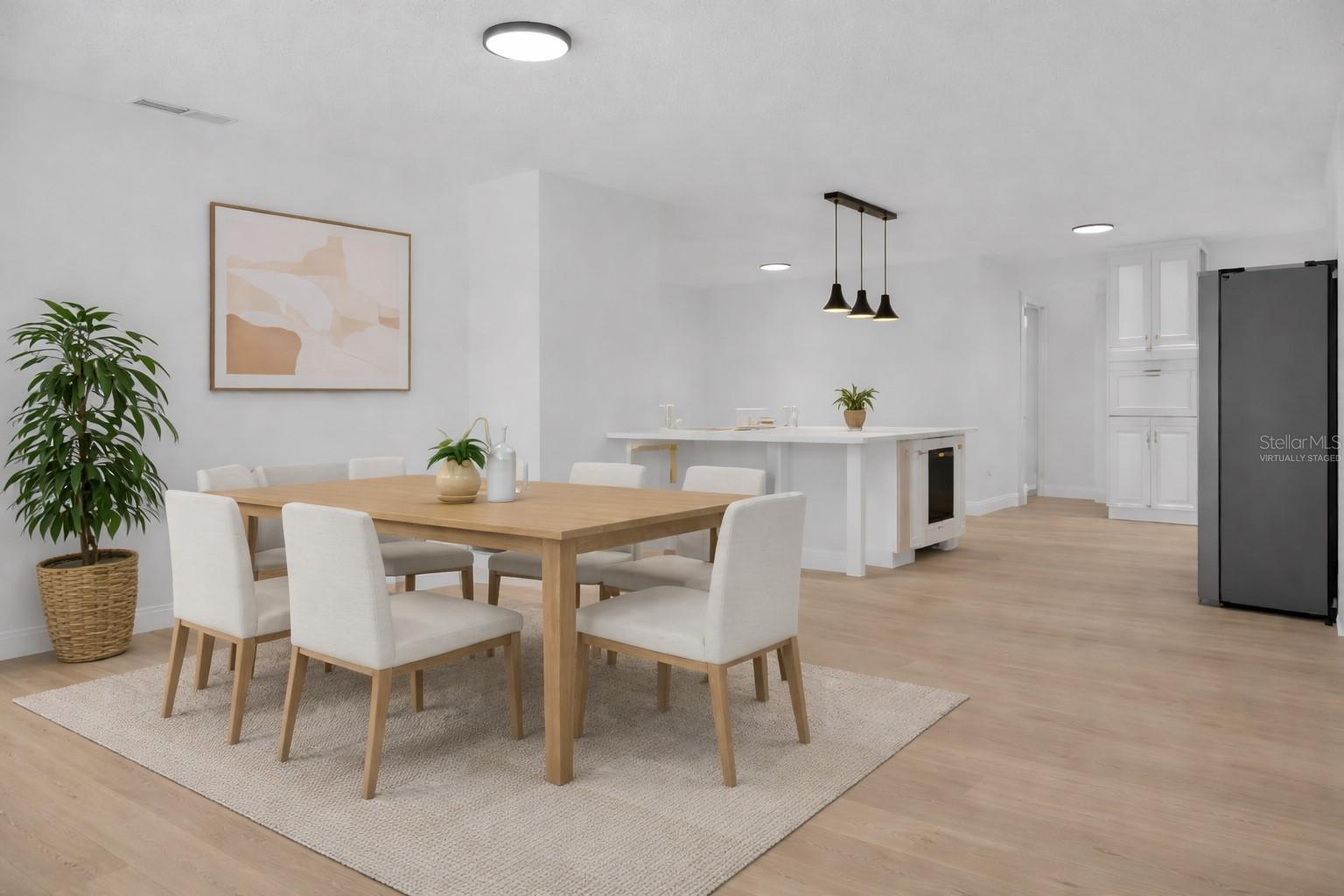 Image 2 of 41 For 1241 Manchester Road