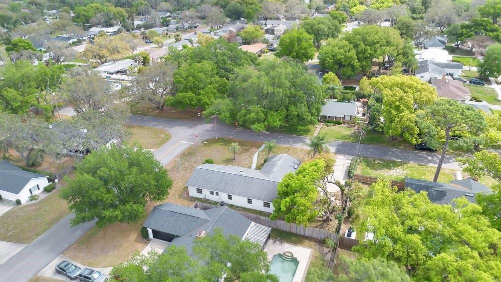 Image 34 of 41 For 1241 Manchester Road