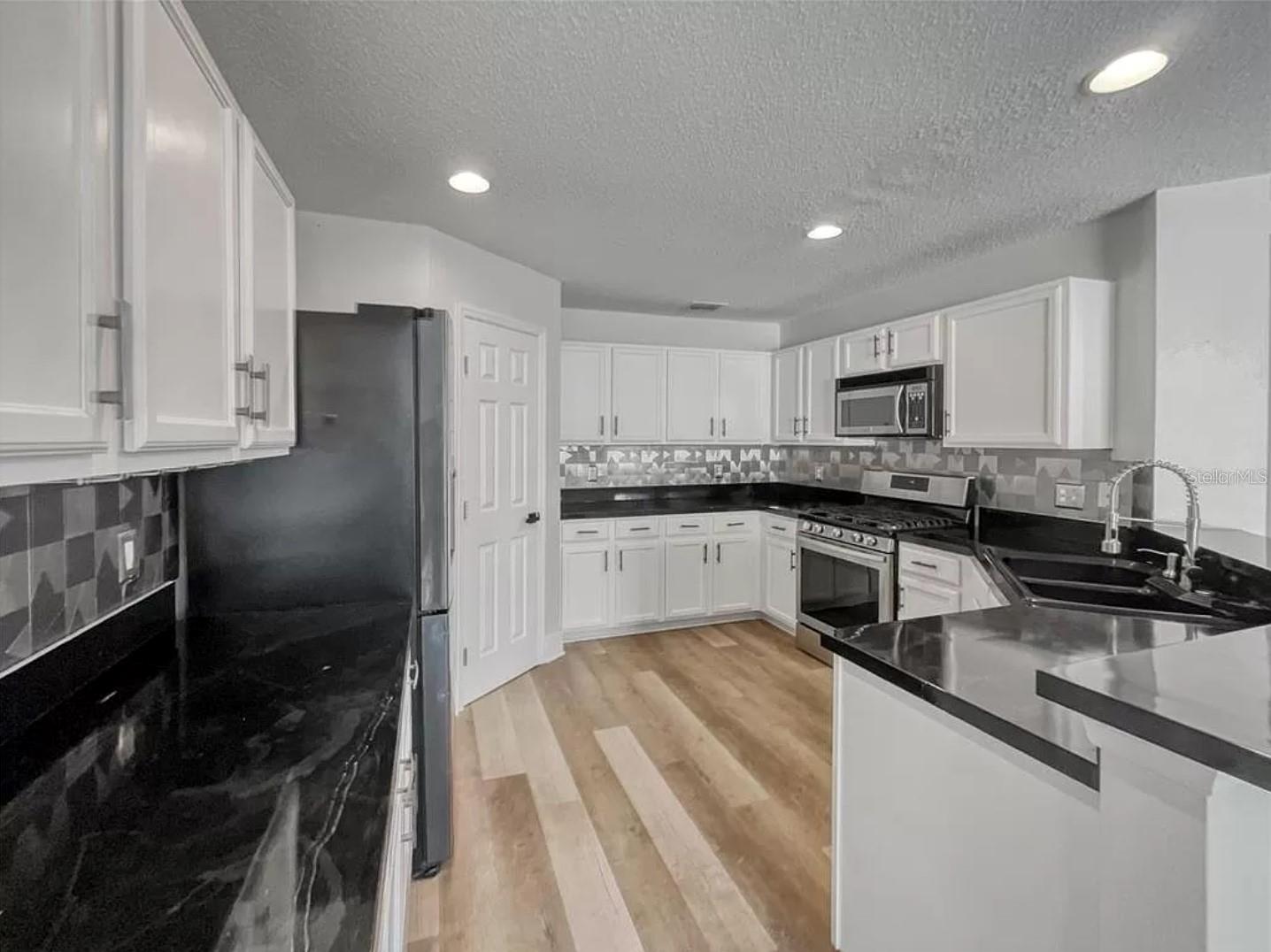 Image 11 of 21 For 163 Rona Lane