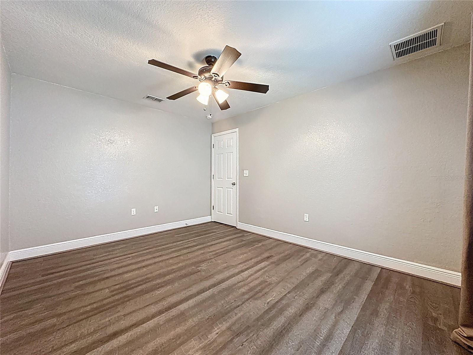 Image 38 of 71 For 31249 Satinleaf Run