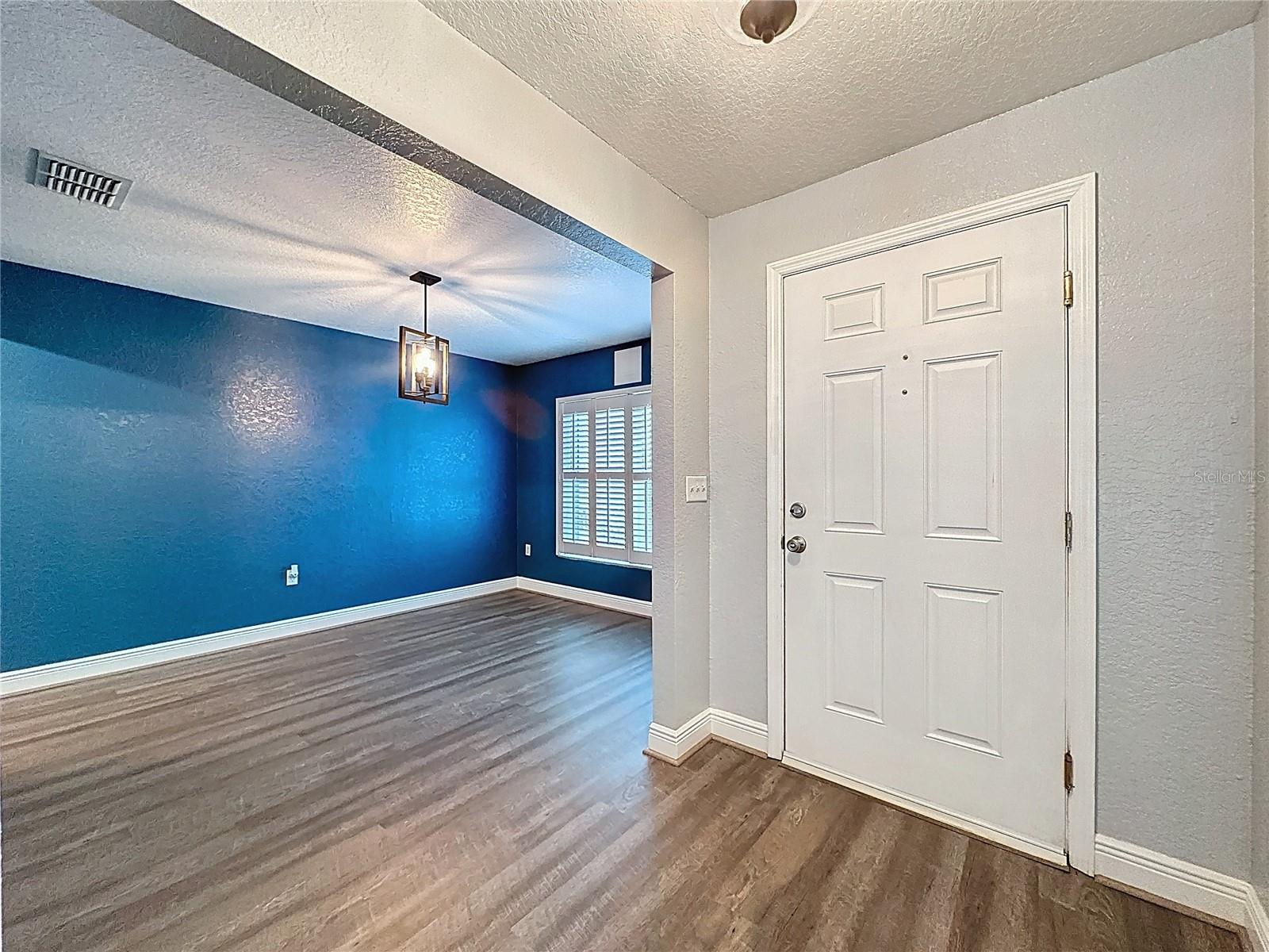 Image 40 of 71 For 31249 Satinleaf Run