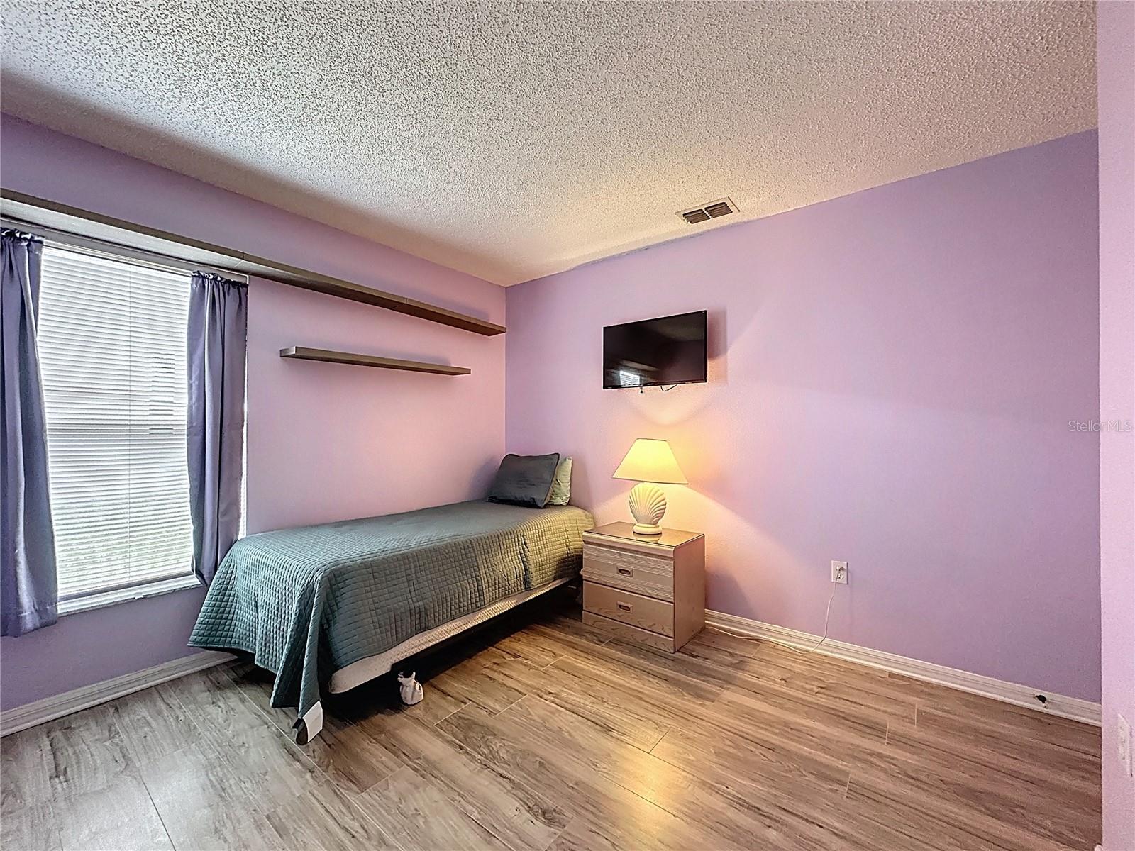 Image 23 of 58 For 1526 Gulf Vue Drive