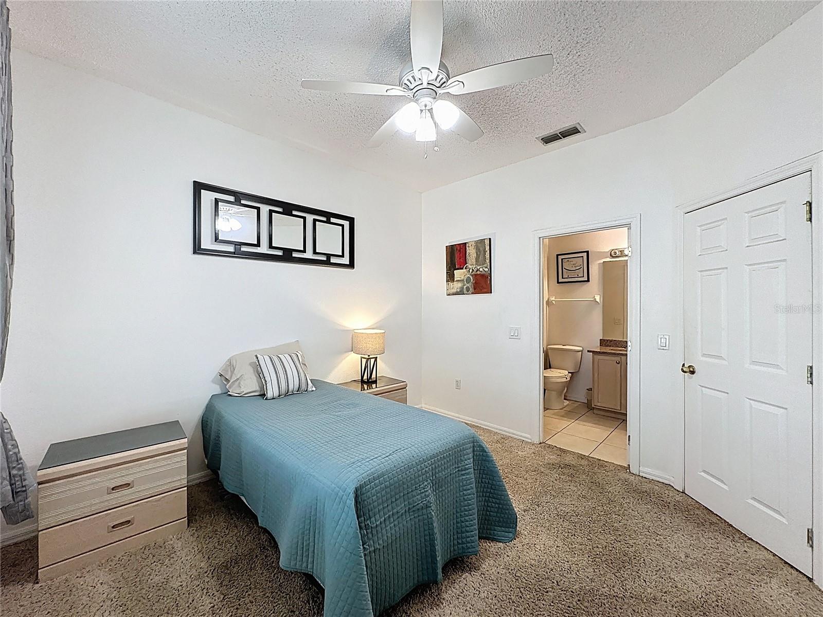 Image 28 of 58 For 1526 Gulf Vue Drive