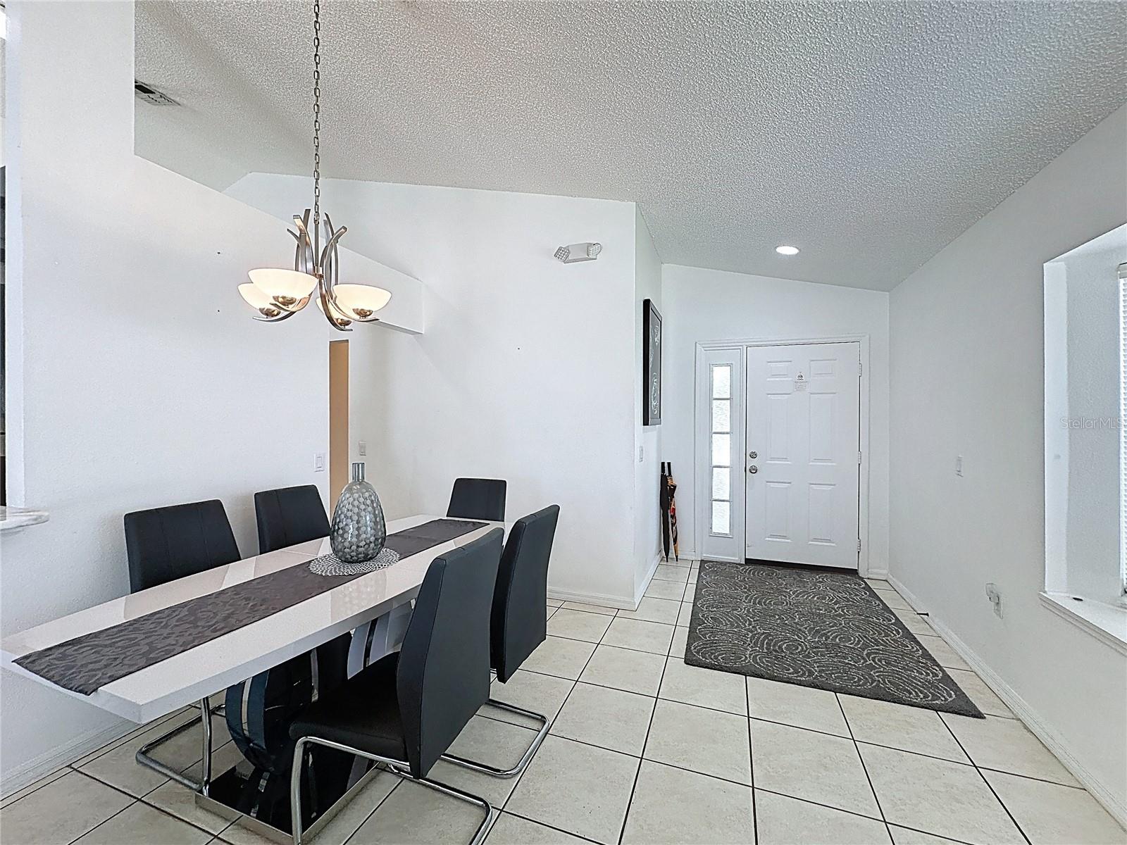 Image 5 of 58 For 1526 Gulf Vue Drive