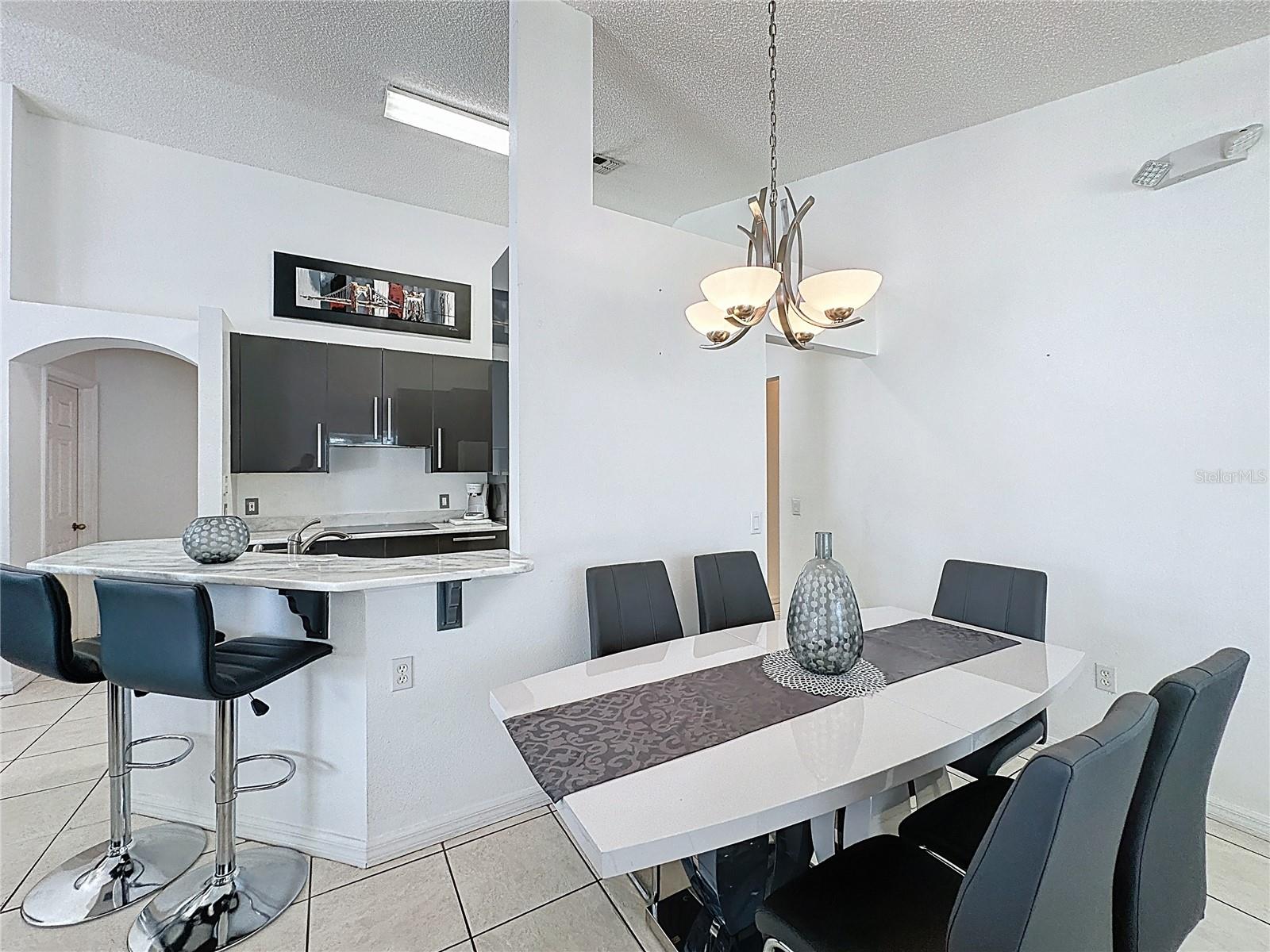 Image 6 of 58 For 1526 Gulf Vue Drive