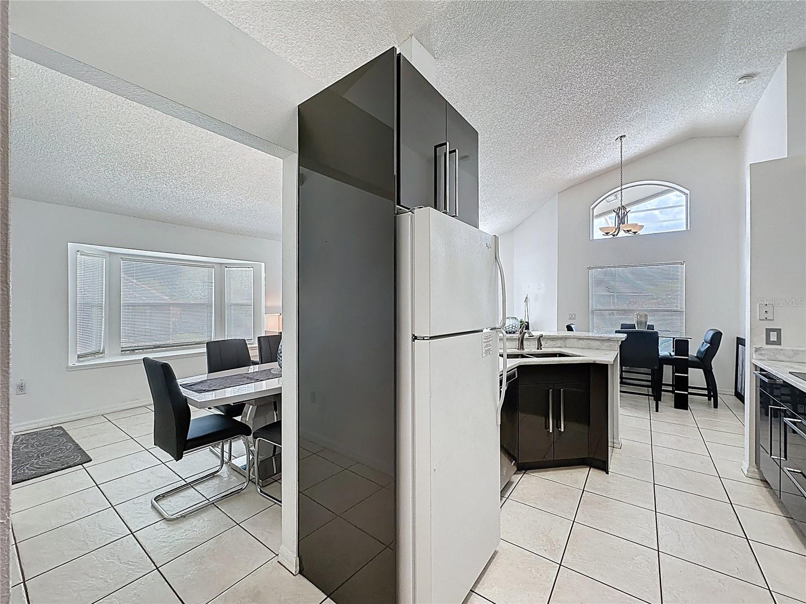 Image 9 of 58 For 1526 Gulf Vue Drive