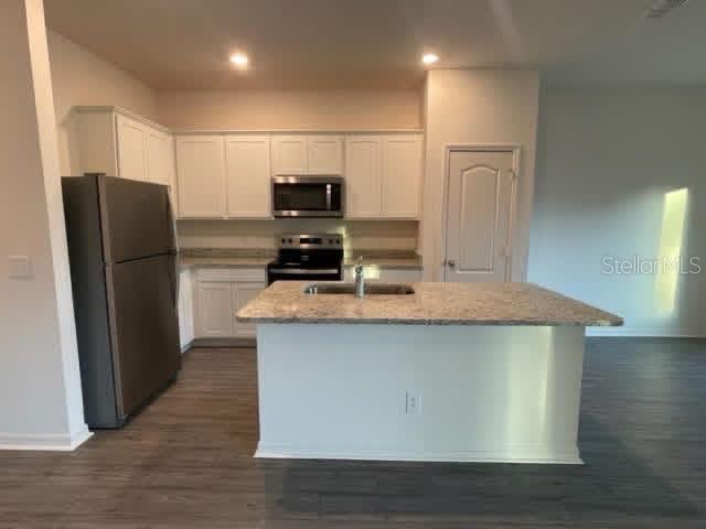 Image 3 of 21 For 308 Bass Court