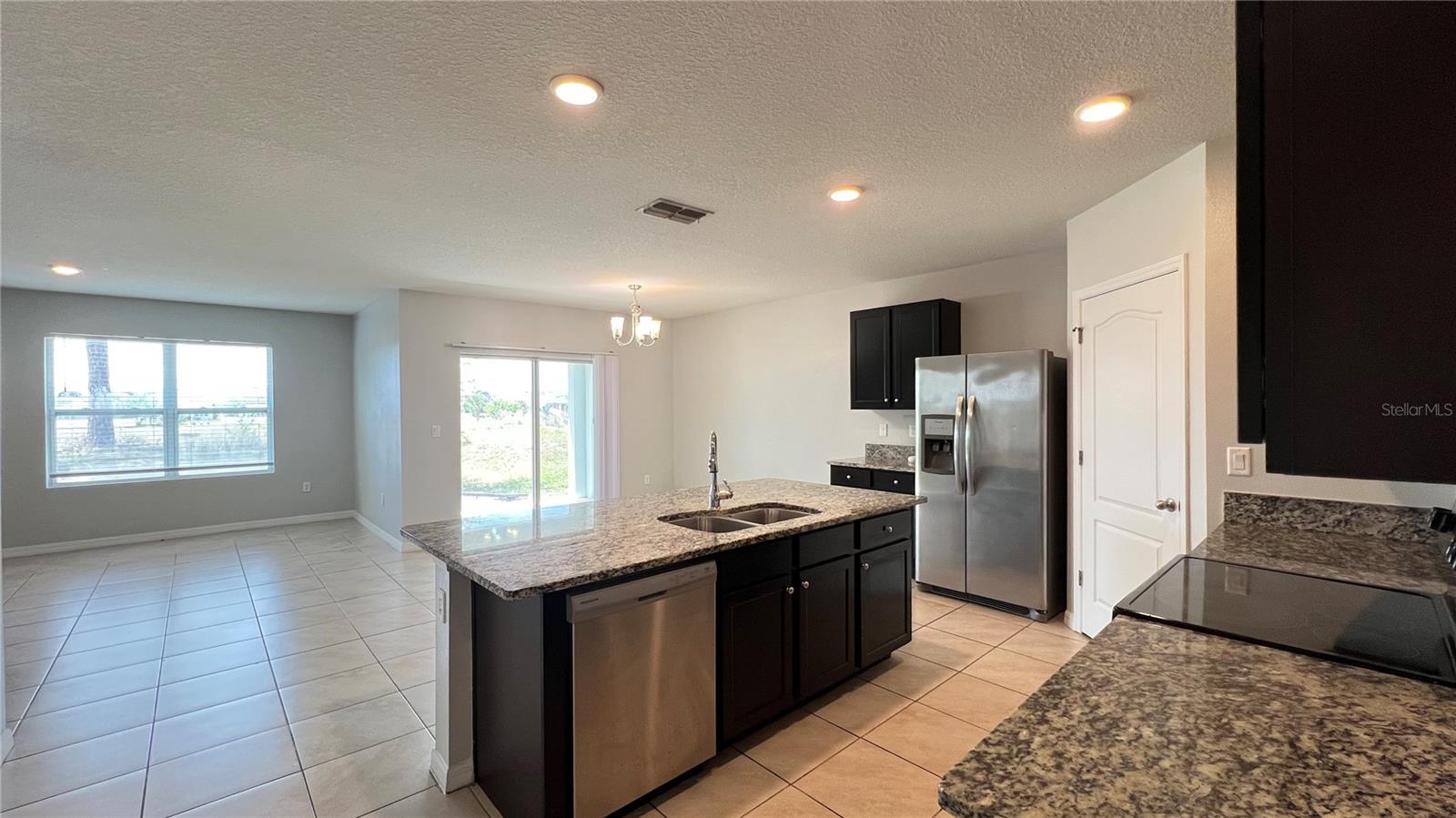 Image 19 of 34 For 2440 White Poppy Drive