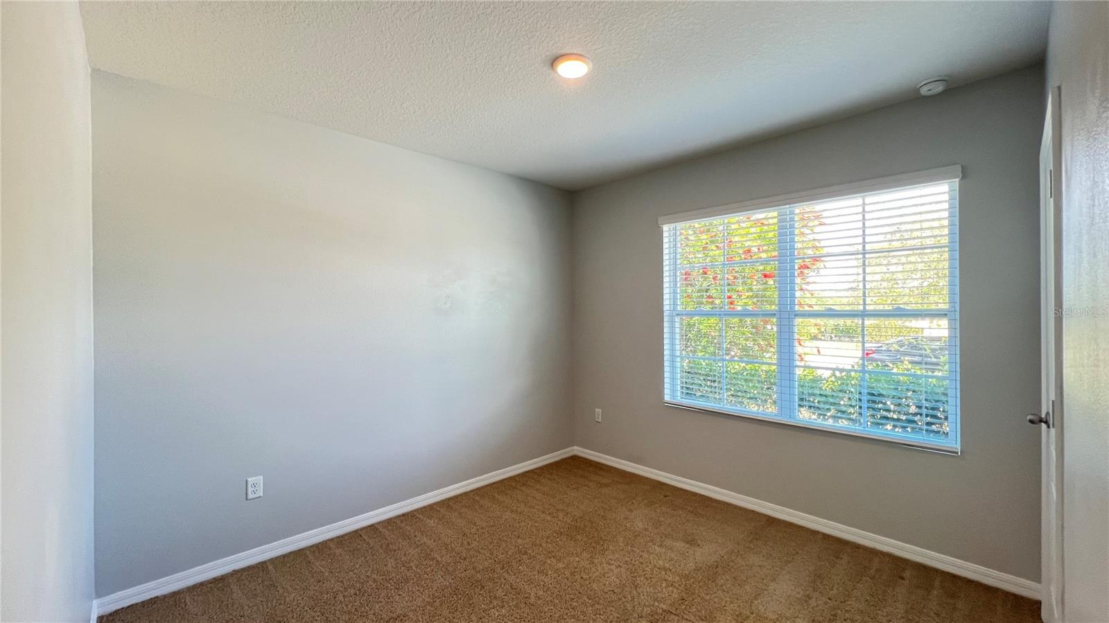 Image 7 of 34 For 2440 White Poppy Drive