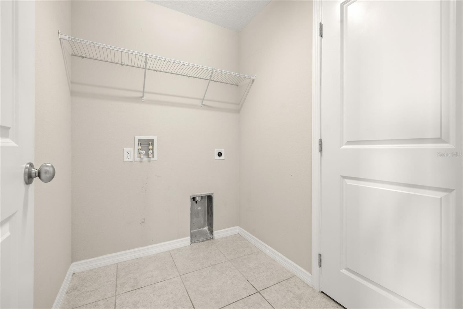 Image 15 of 35 For 284 Reese Court