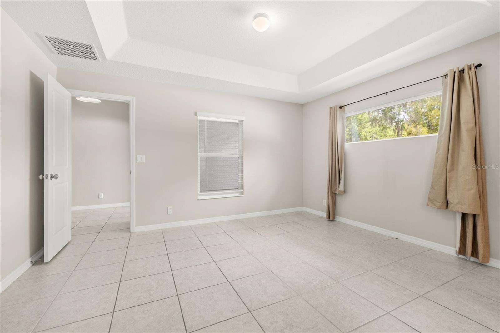 Image 17 of 35 For 284 Reese Court