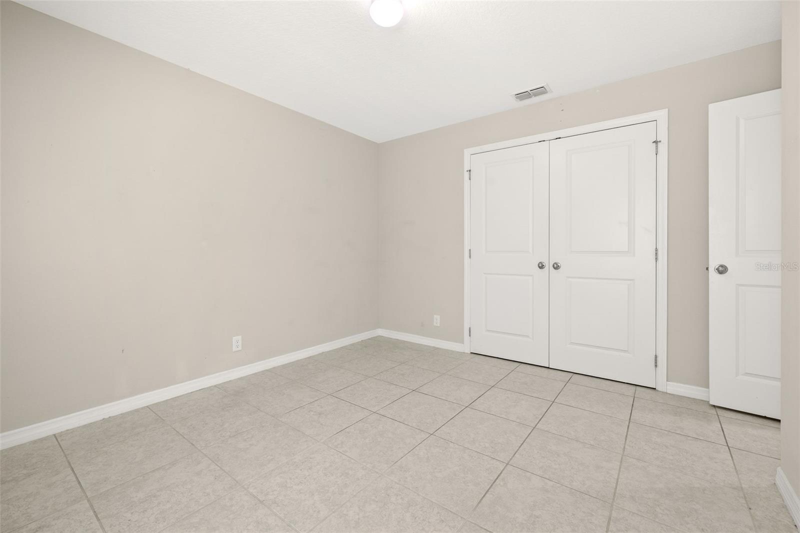 Image 26 of 35 For 284 Reese Court