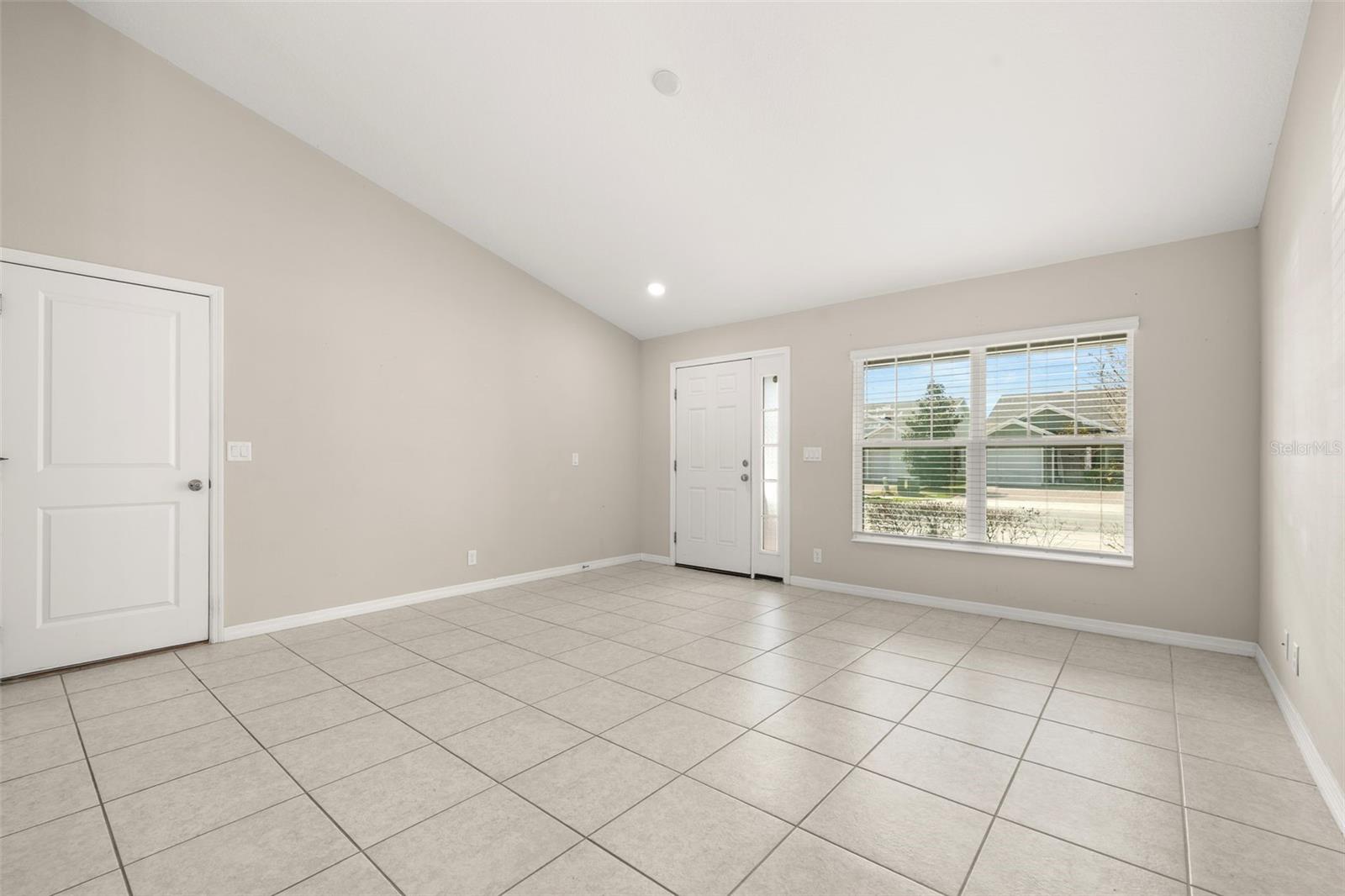 Image 5 of 35 For 284 Reese Court