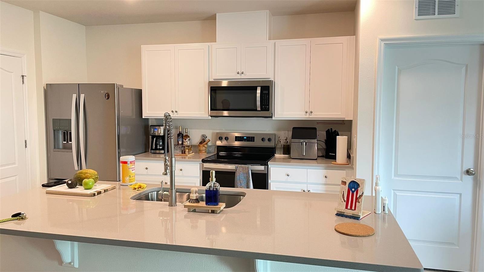 Image 4 of 5 For 3353 Aruba Way