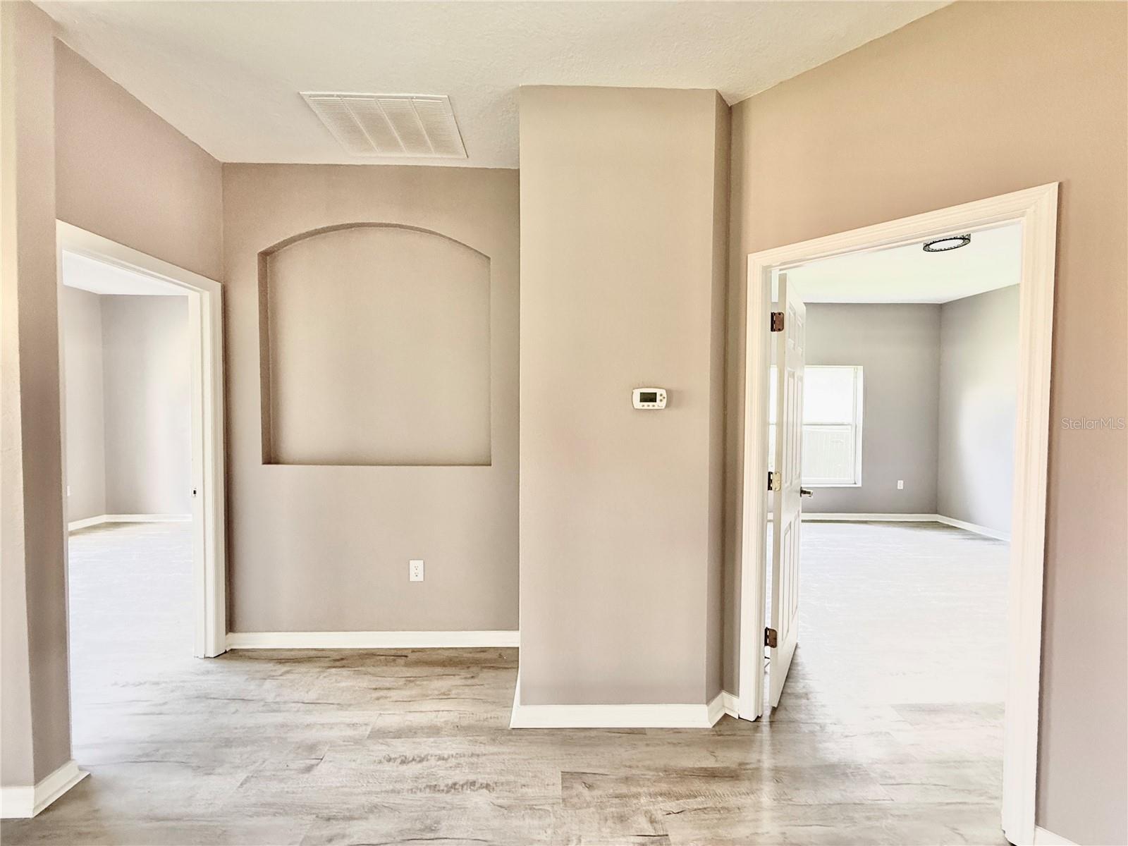 Image 25 of 35 For 130 Prima Drive