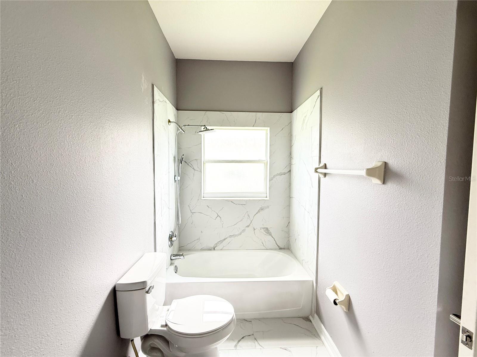 Image 29 of 35 For 130 Prima Drive