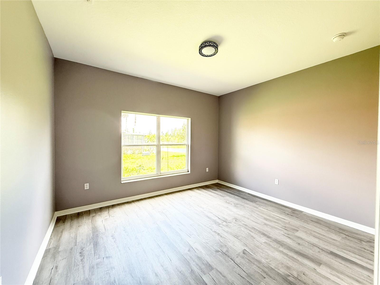 Image 30 of 35 For 130 Prima Drive