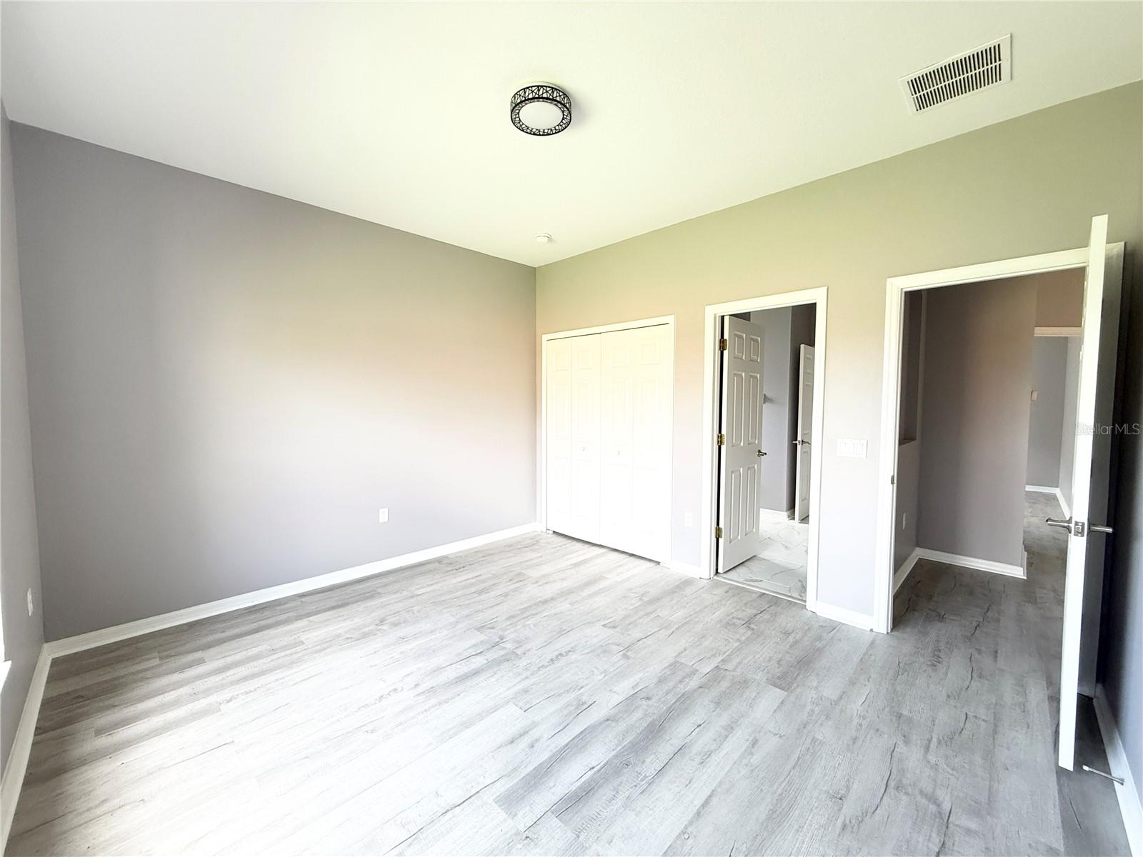 Image 31 of 35 For 130 Prima Drive