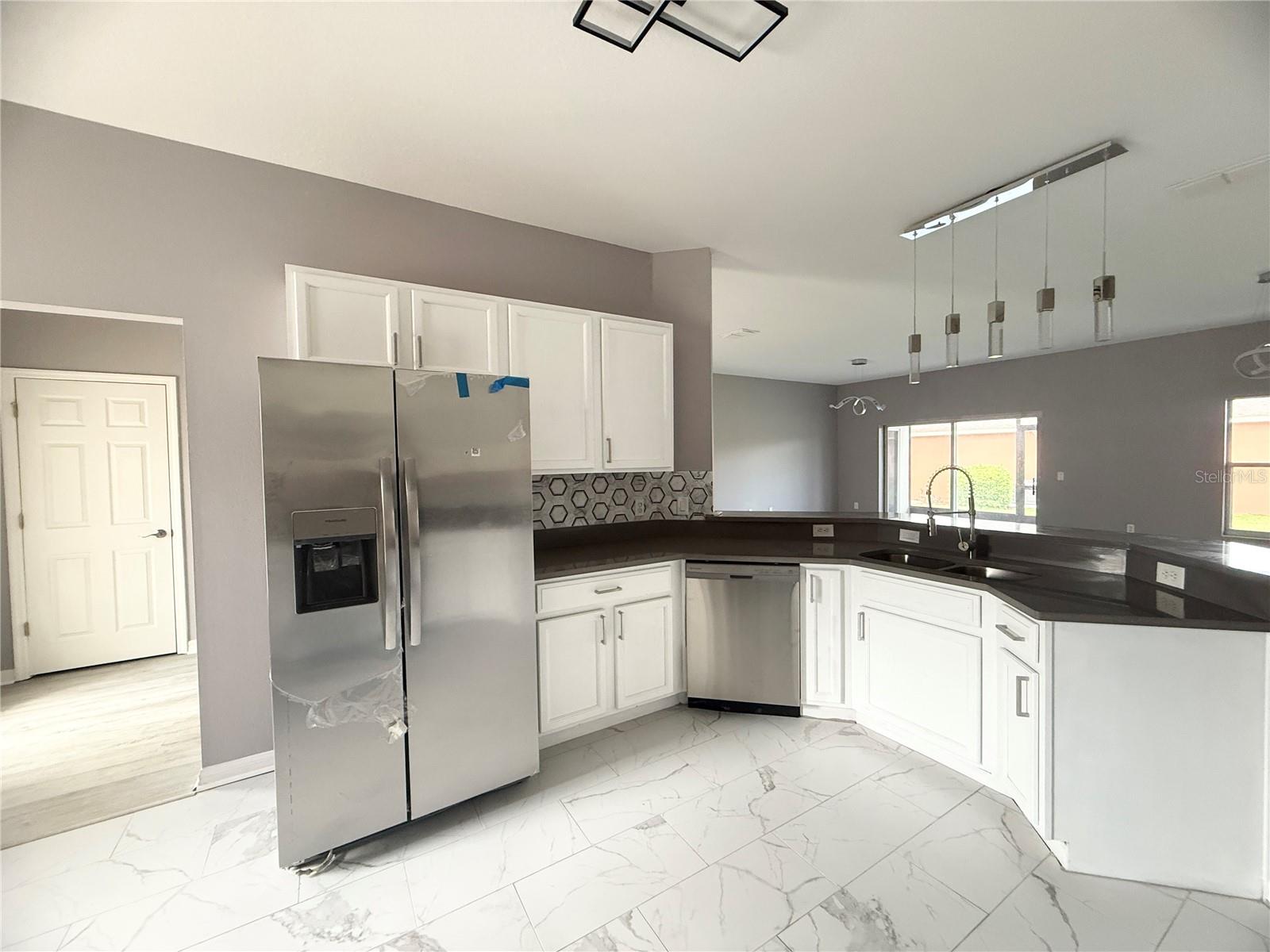 Image 8 of 35 For 130 Prima Drive