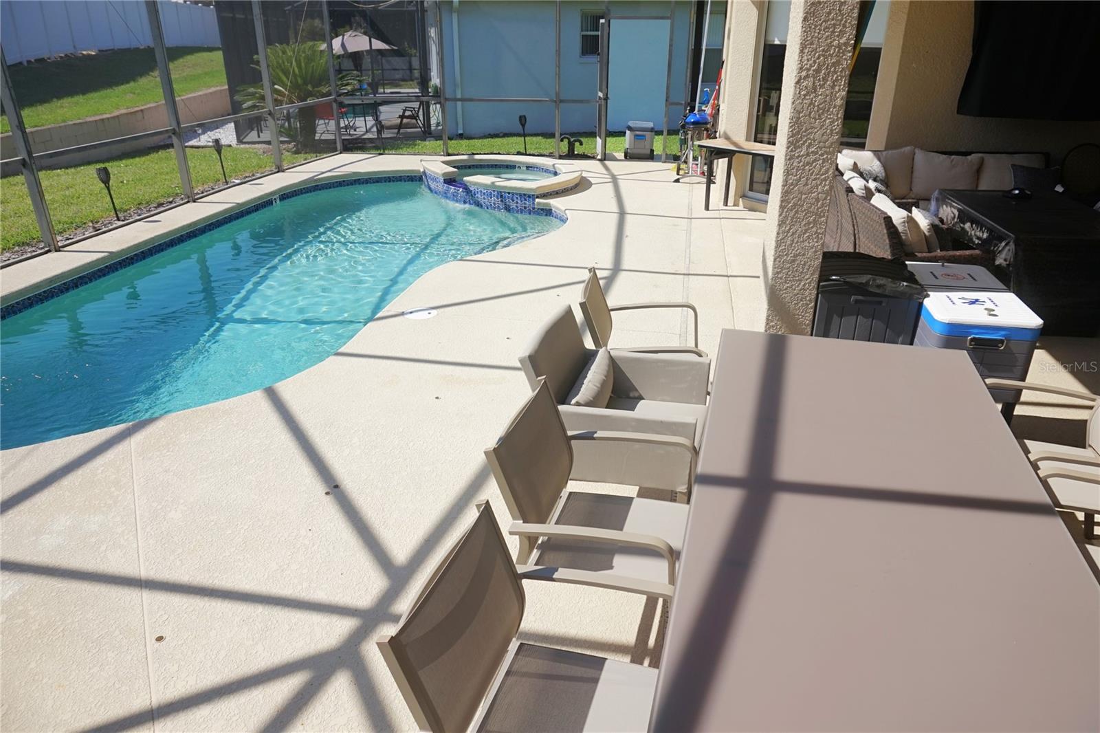 Image 3 of 15 For 538 Pineloch Drive