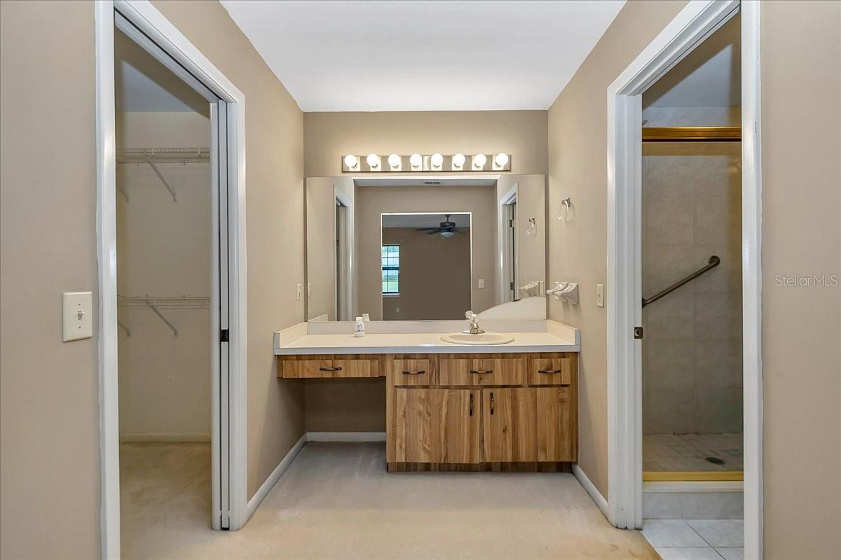 Image 15 of 29 For 5141 36th Avenue