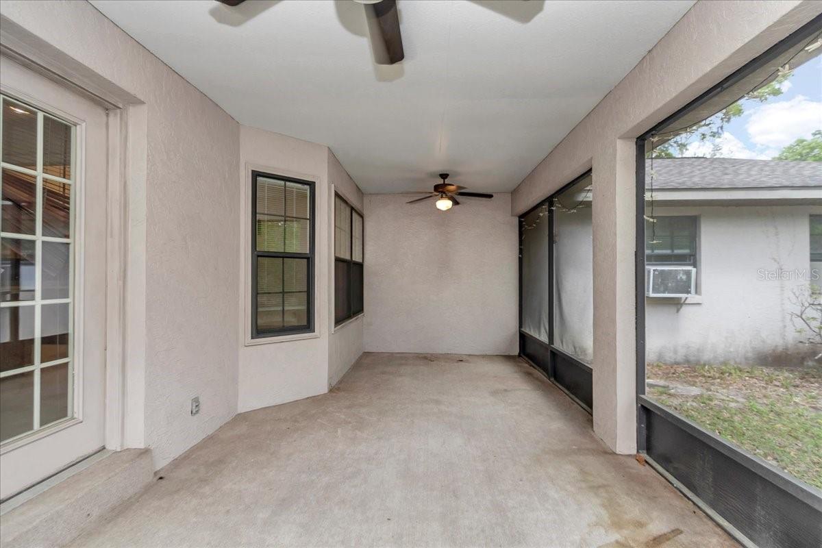 Image 21 of 29 For 5141 36th Avenue